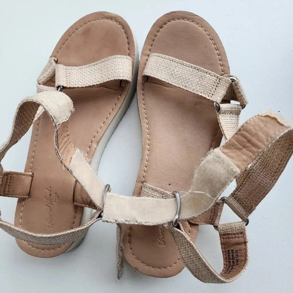 Universal Thread Women's Sandals Strappy Slide Beige Ankle SZ 7 - Picture 7 of 10